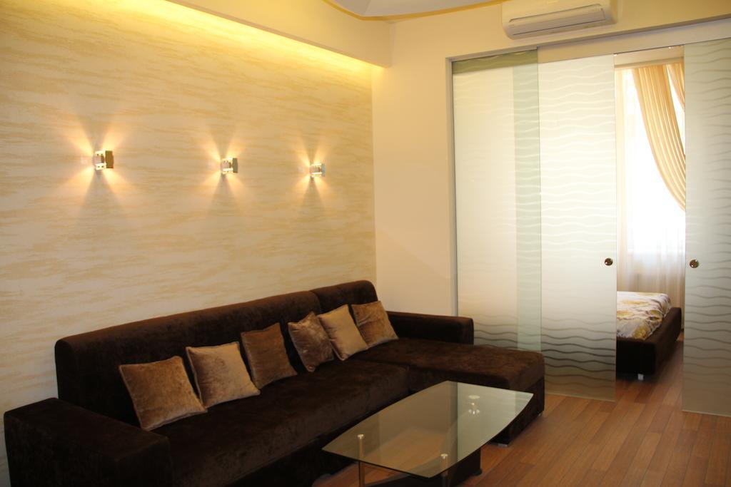 Apartment In Center Of Odessa Chambre photo